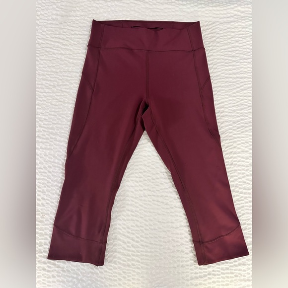 Lululemon In Movement Burgundy Crop Everlux Redwood Leggings 10 - Picture 5 of 9